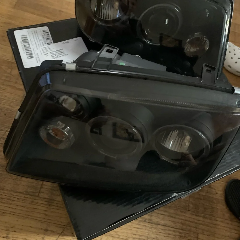 Jetta smoked halo headlights with HID lights influded . For 2001-2003 Jetta